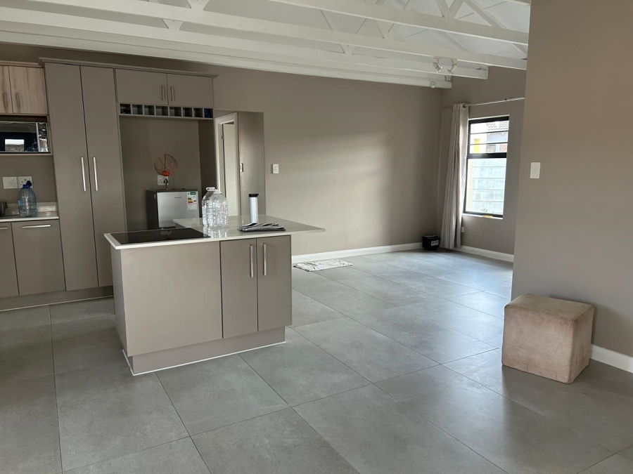 To Let 2 Bedroom Property for Rent in Parsons Ridge Eastern Cape